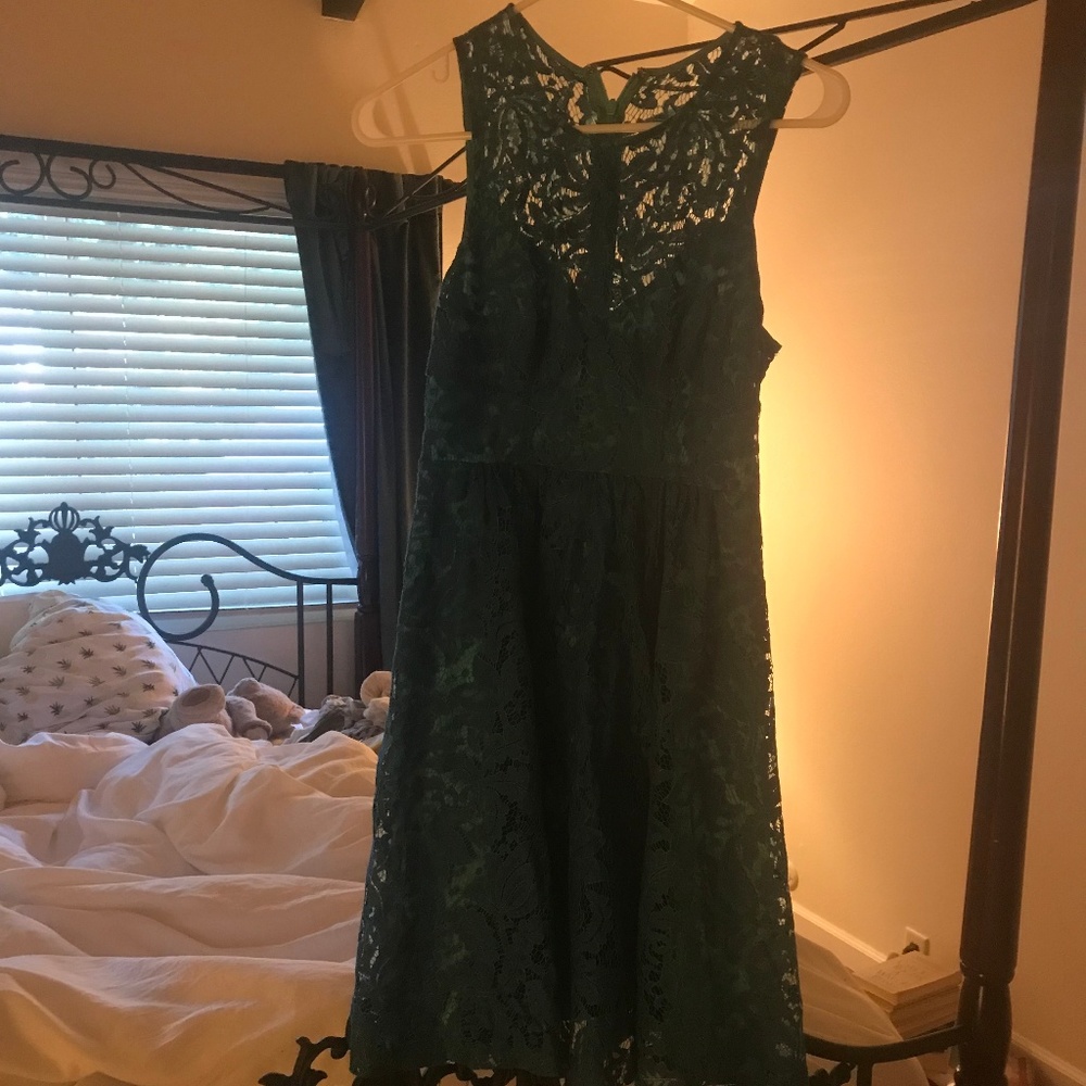 Lace Dress by TRACY REESE